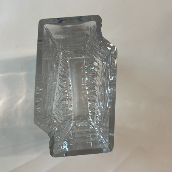 Glass Rectangular Vase EUC - Picture 16 of 17
